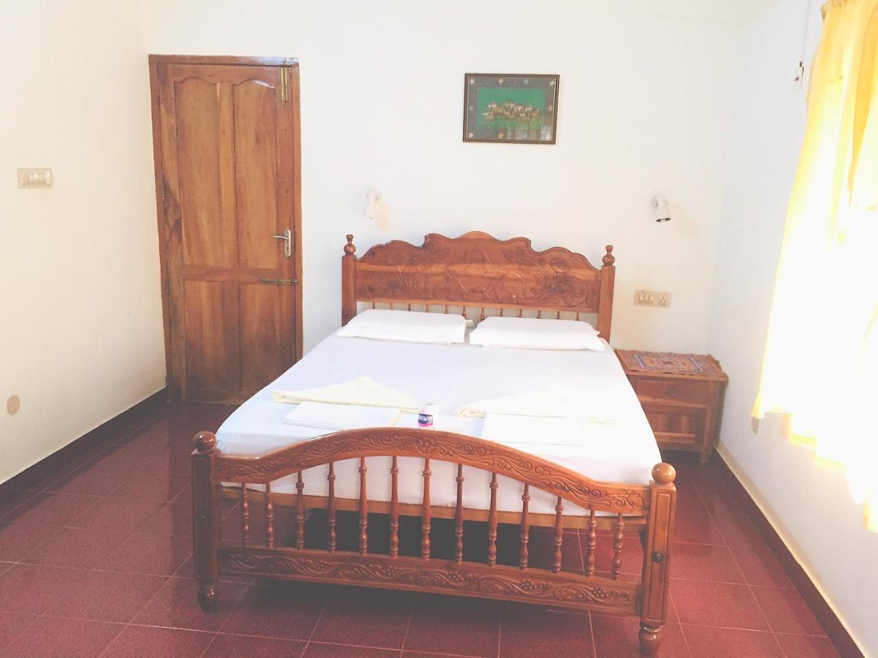 Ganesh House Homestay โกวาลัม ภายนอก รูปภาพ